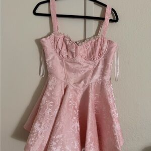 Selfie Leslie Light Pink Floral Mini Dress